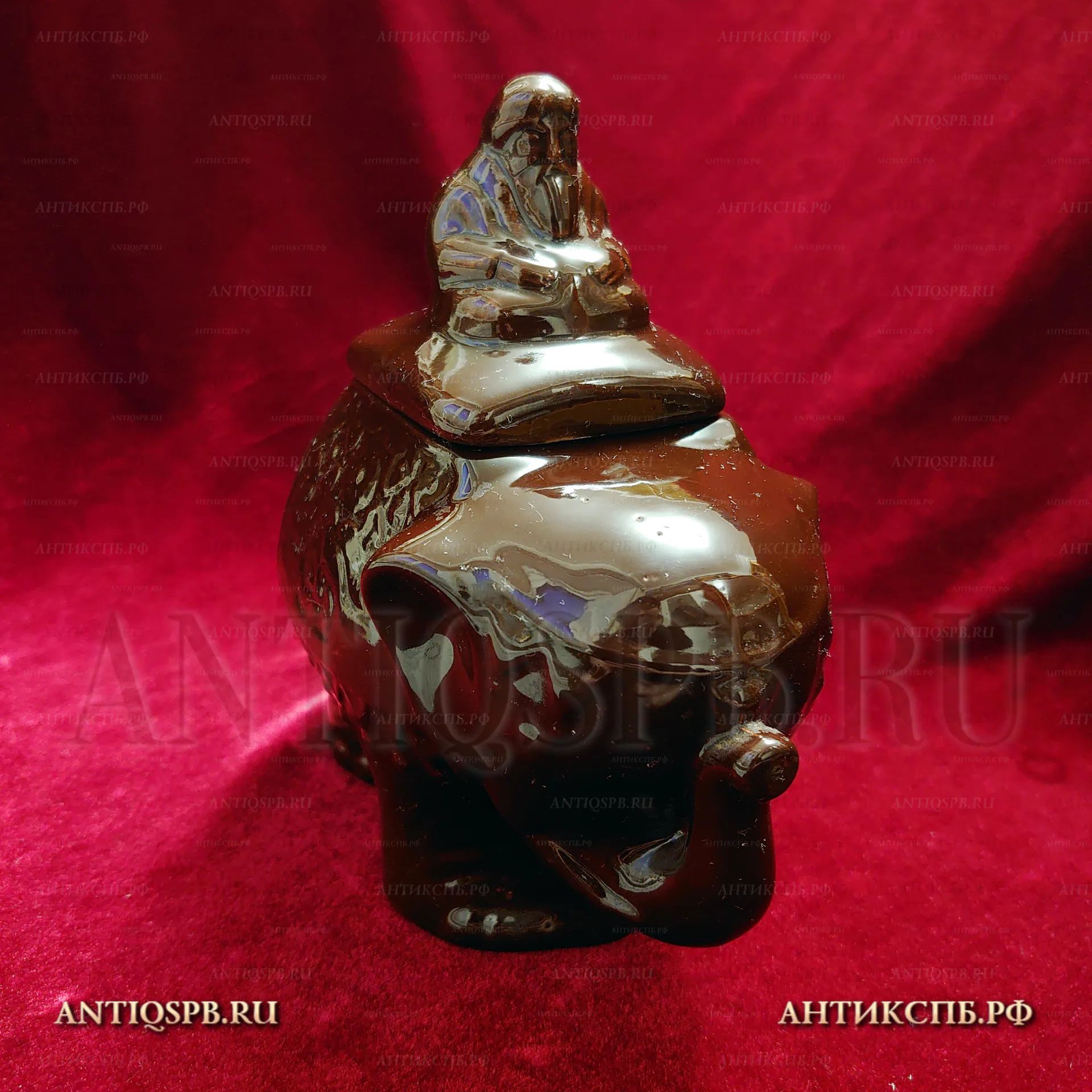 Чайница фаянсовая ''Слон". СССР. Вт. пол. ХХ века. №33785