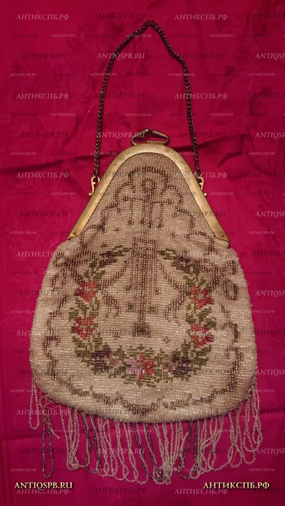 Сумочка старинная "Орнамент". Вышивка бисером. Европа. Вт. пол. ХIХ века. №33854