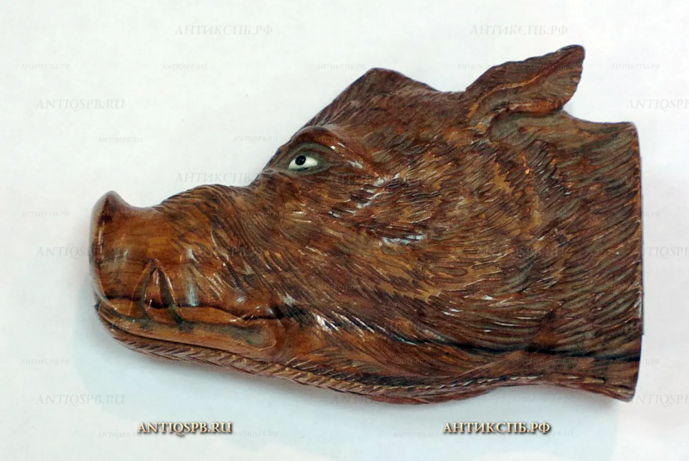 Шкатулка "Голова кабана". Дерево, резьба. Нач. ХХ века. №15915
